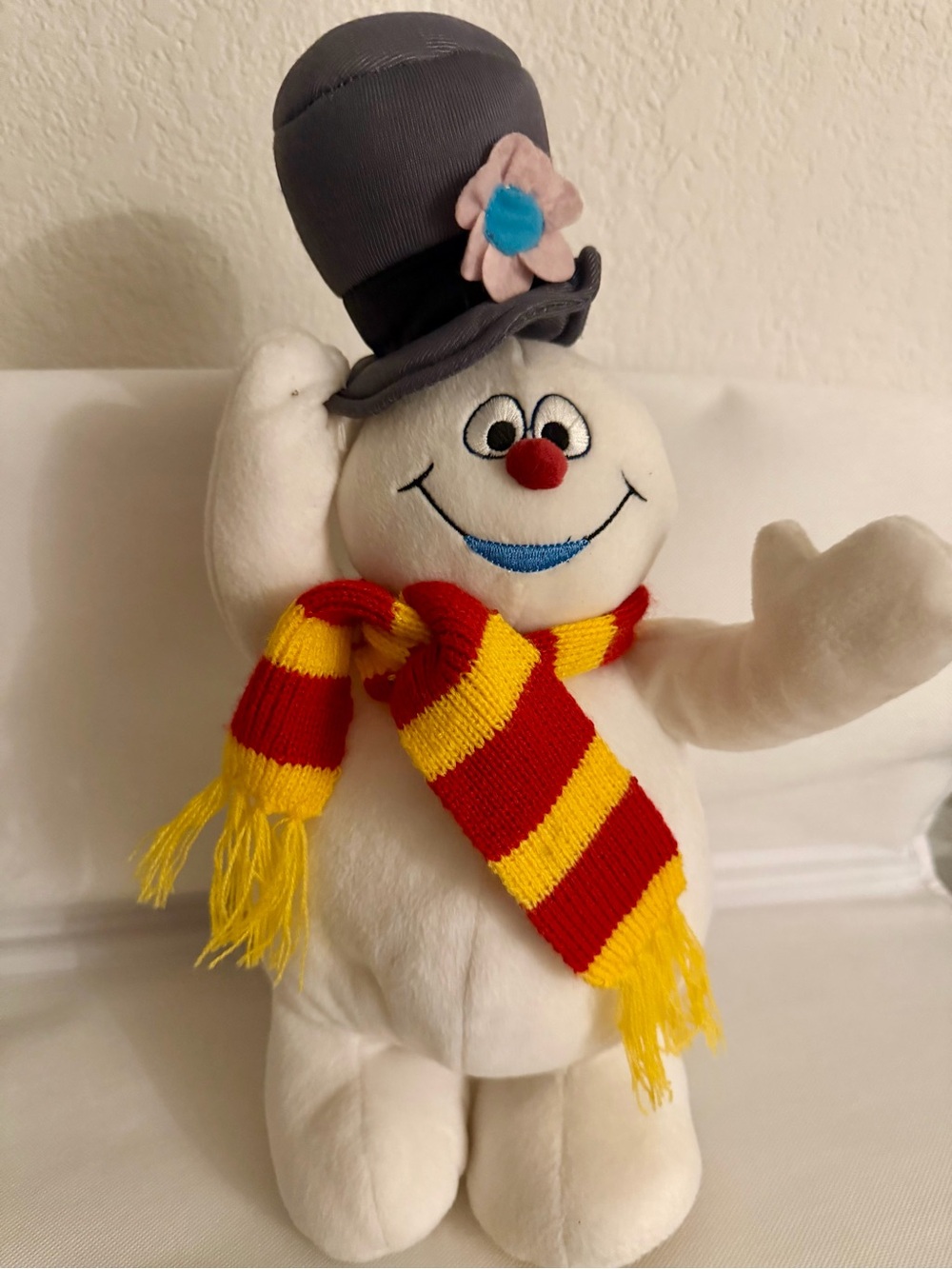 Hallmark Dancing Frosty The Snowman Animated Sound Motion Plush 2010